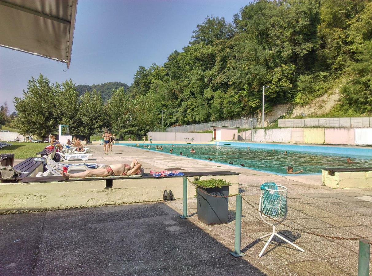 Apartmani Husko Tuheljske Toplice Exterior foto